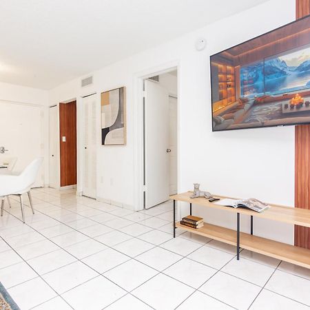 One Bedroom Apartment - With Parking & Balcony - Heart Of Wynwood Miami Esterno foto