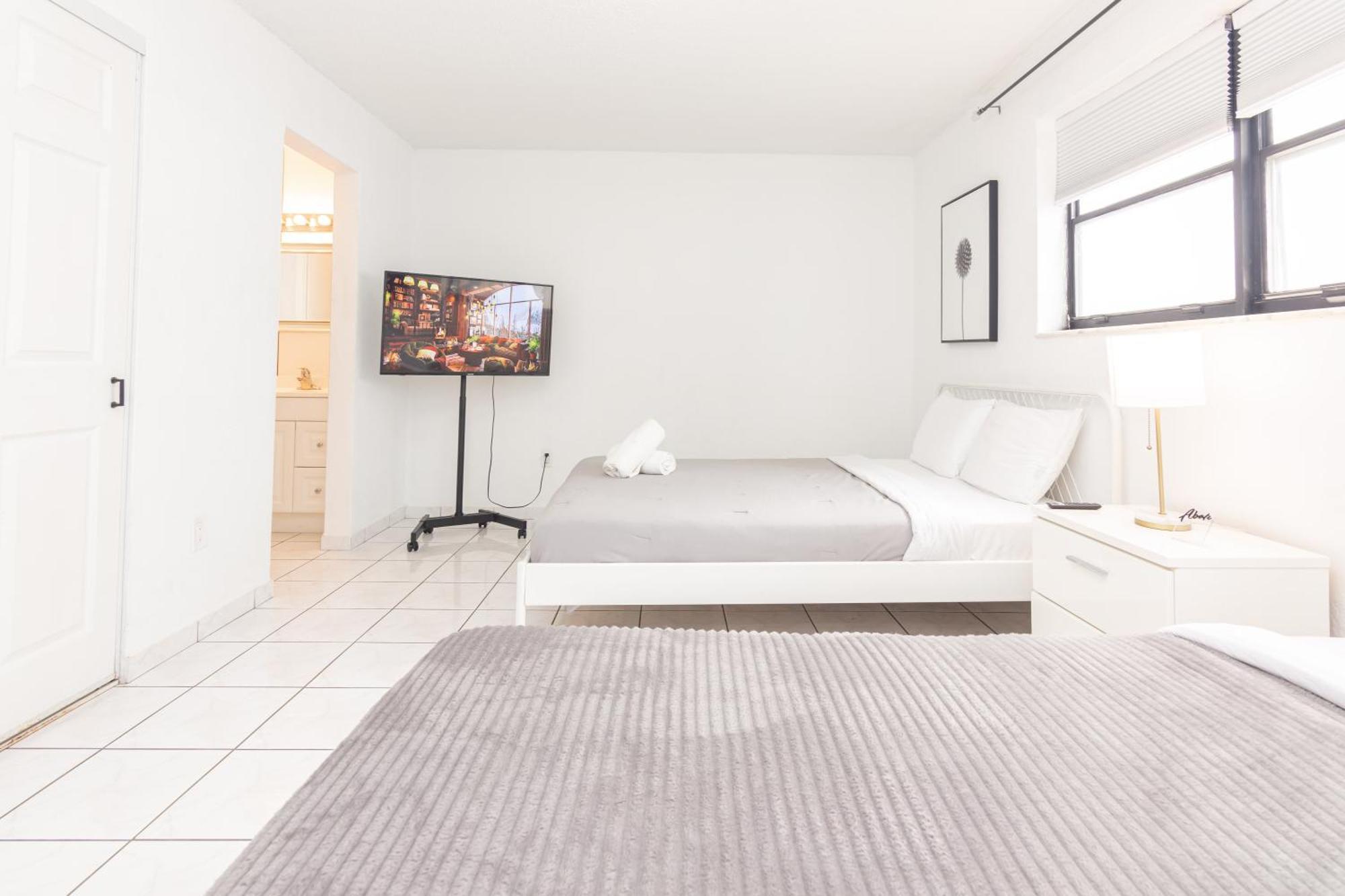 One Bedroom Apartment - With Parking & Balcony - Heart Of Wynwood Miami Esterno foto