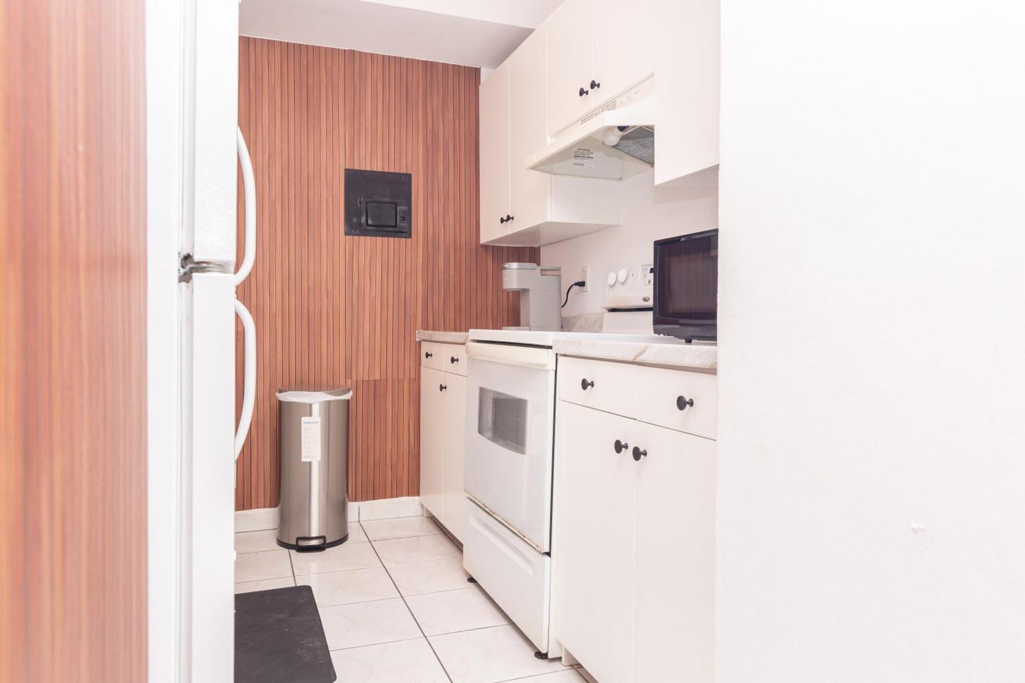 One Bedroom Apartment - With Parking & Balcony - Heart Of Wynwood Miami Esterno foto